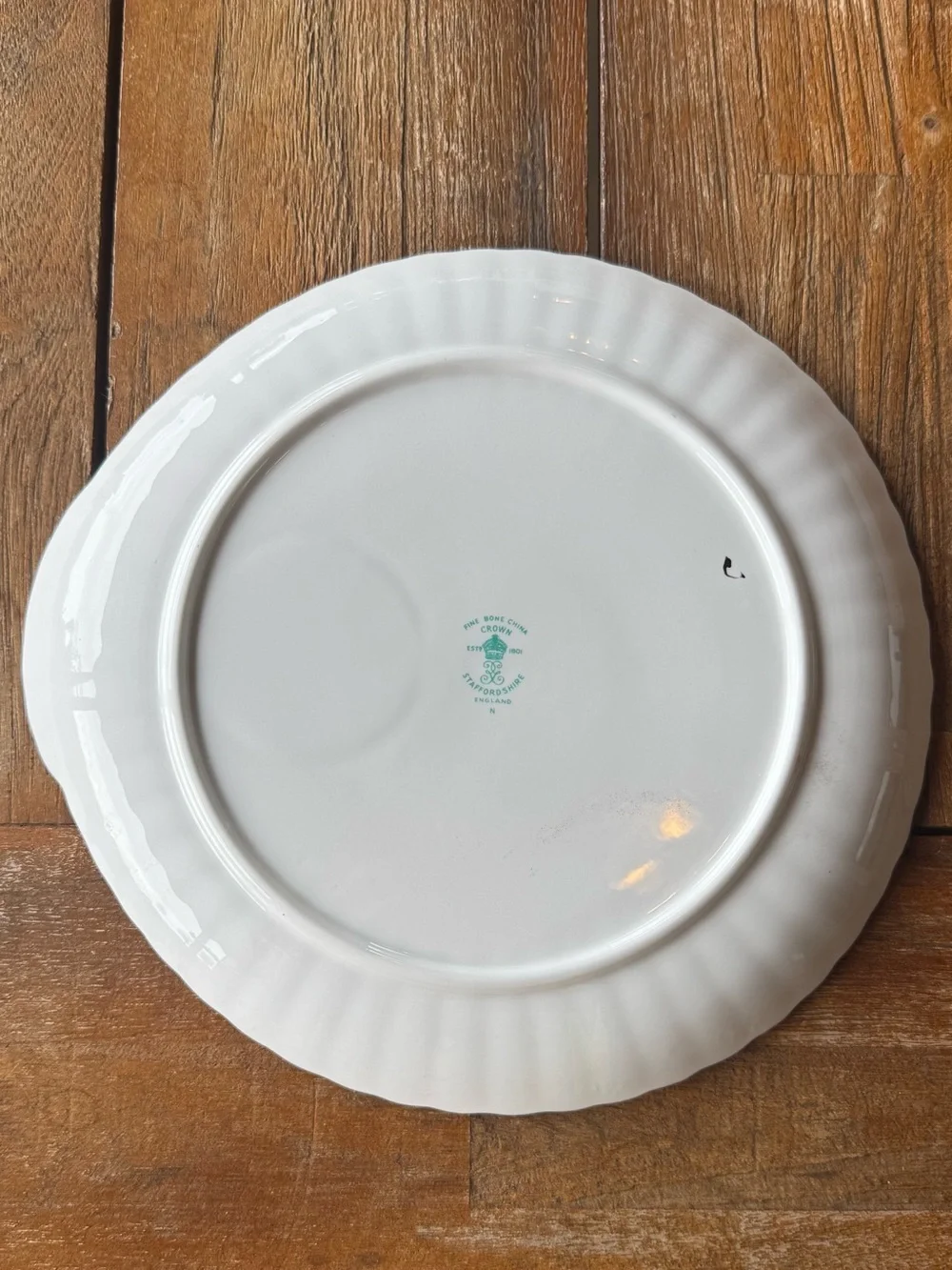 Vintage Crown Staffordshire Fine Bone China Snack Set – 6 Cups & 6 Snack Plates